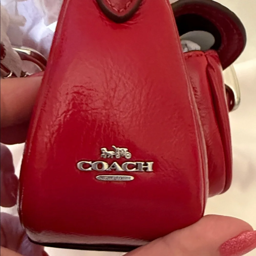 ♥️Coach NWT Red Crinkle Cut Leather Ashton Mini Shoulder Bag withSilver Hardware - Picture 7 of 9